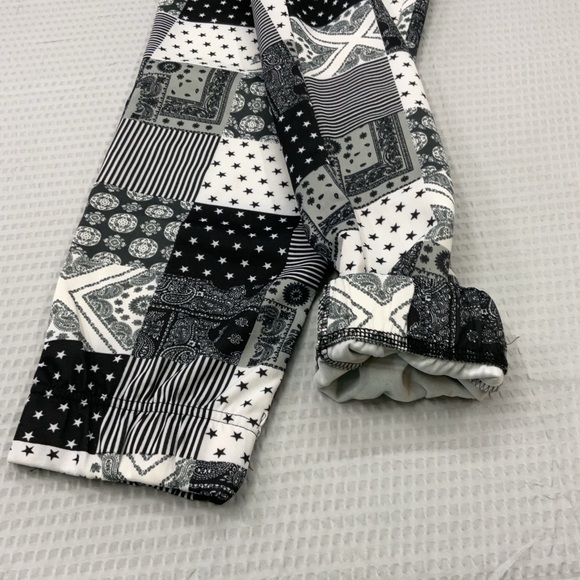 Monochrome Patchwork Men's Joggers - Picture 8 of 9